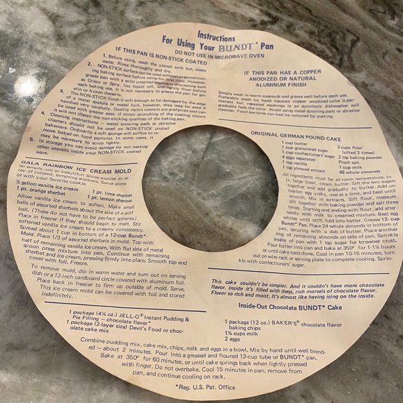 Vintage Nordicware 12 Cup Aluminum Bundt Fluted - Picture 7 of 8